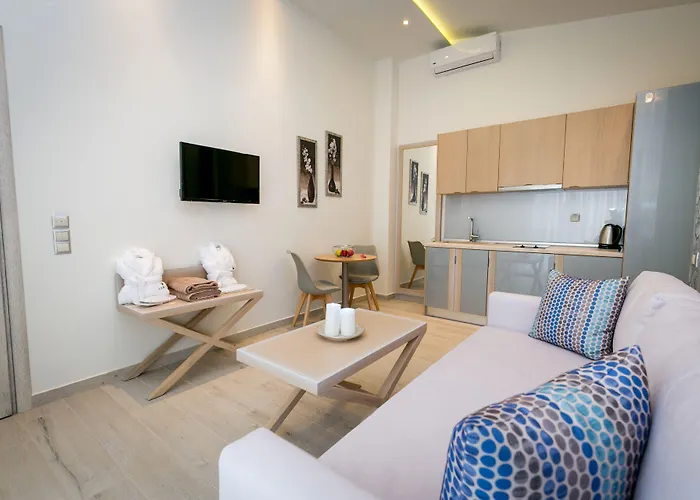 Lobelia Luxury Lägenhetshotell 4*