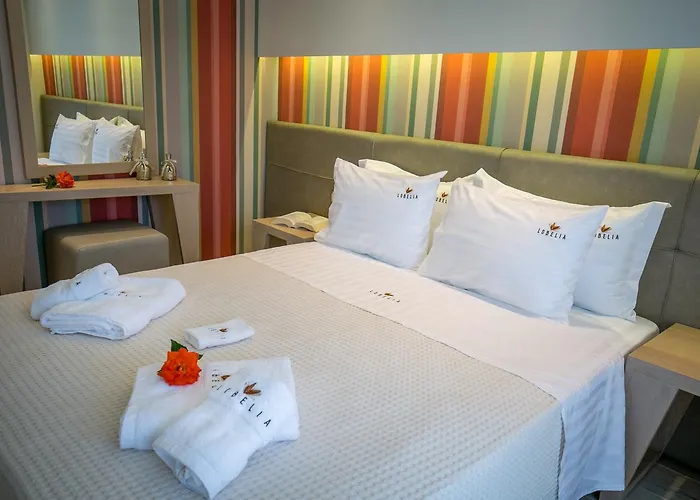 Lobelia Luxury Lägenhetshotell Chrisi Ammoudia