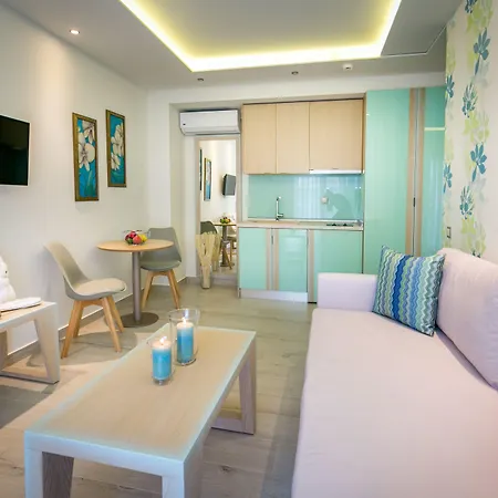 Lobelia Luxury 4*