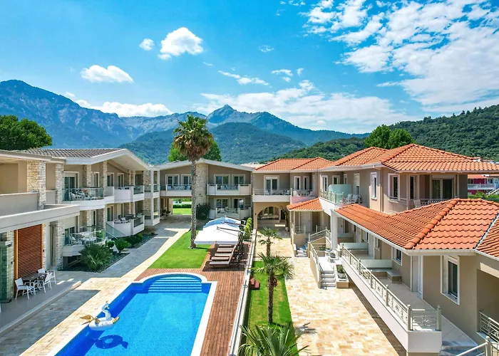 Ξενοδοχείο με διαμερίσματα Lobelia Luxury 4*