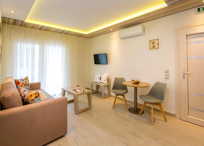 Lobelia Luxury Χρυσή Αμμουδιά