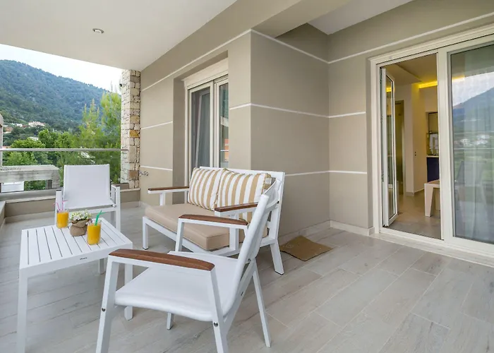 Ξενοδοχείο με διαμερίσματα Lobelia Luxury